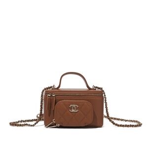 Chanel caviar brown vanity bag🤎